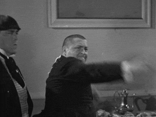 stooge pie toss