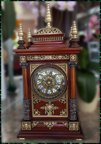 Antonia Clock